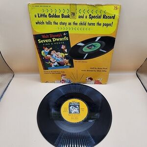 Disney's Seven Dwarfs Find a House Record & Book 45RPM Read Along 7"